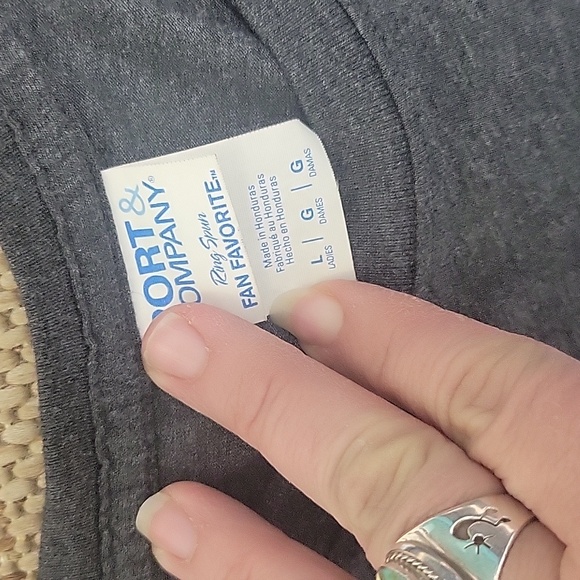 Bernie Sanders Tee - Picture 2 of 2